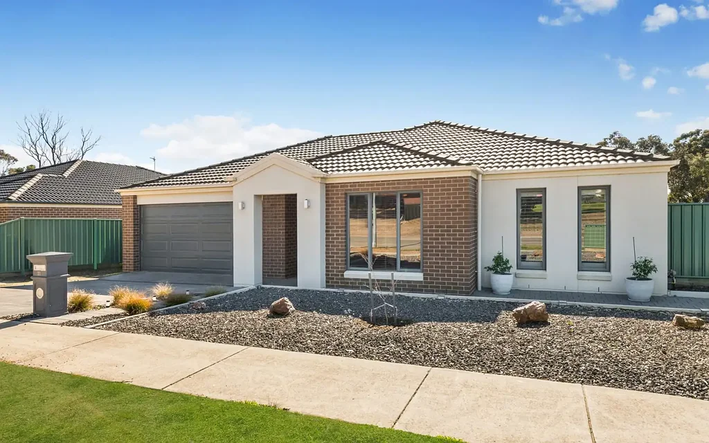 11 Curlew Court, Kangaroo Flat, VIC 3555