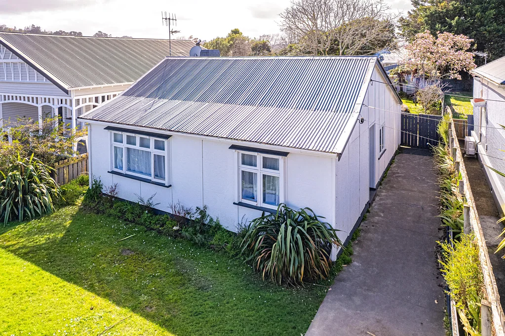 Wanganui Central 4 Slaapkamer Humble home with generous features