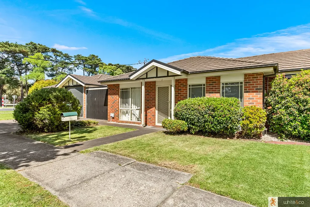 2/1 Forest Street, Whittlesea, VIC 3757