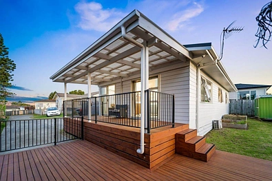 3 bedroom home Tucked  back from the road