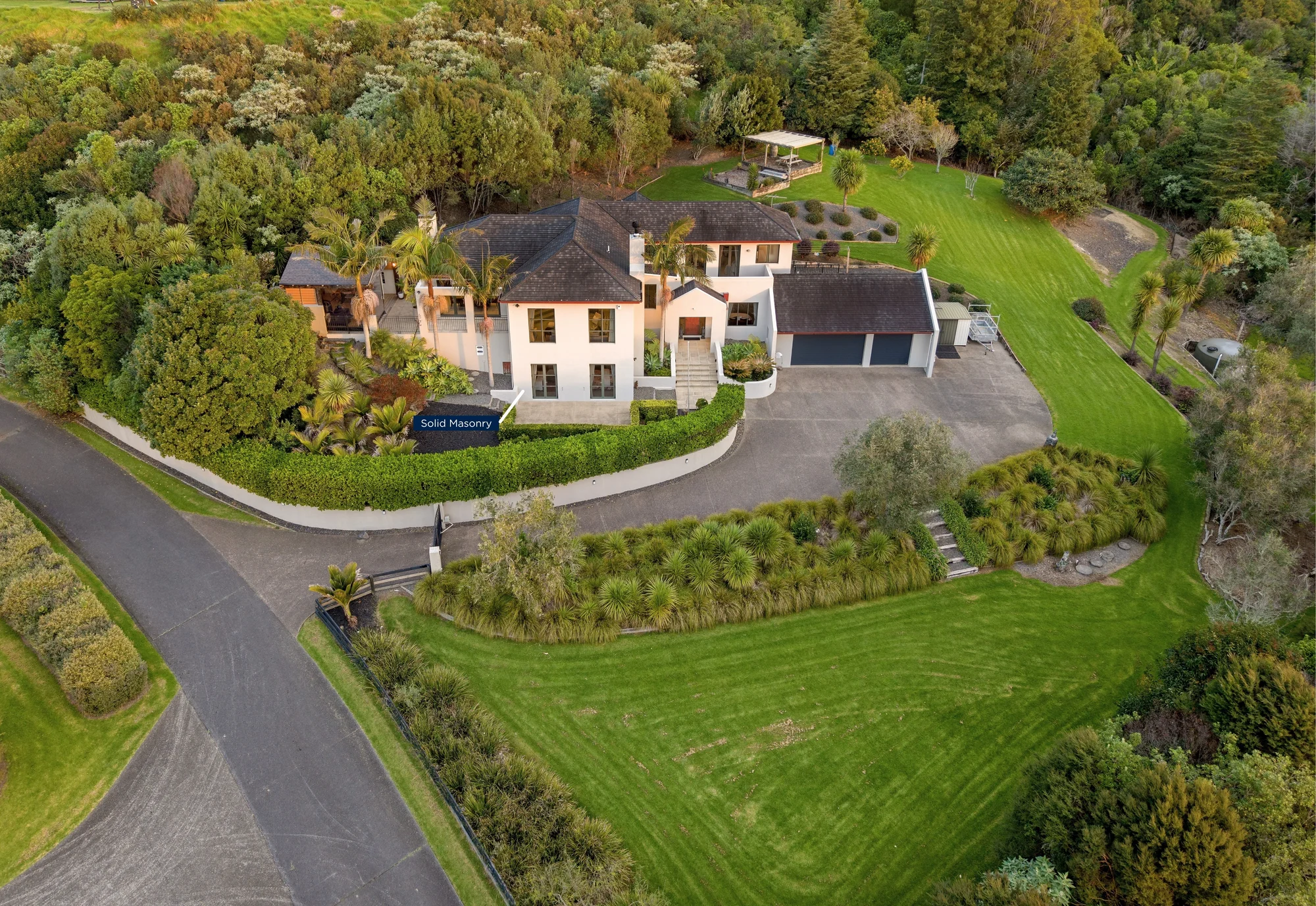 Flat Bush Grand living with endless horizons