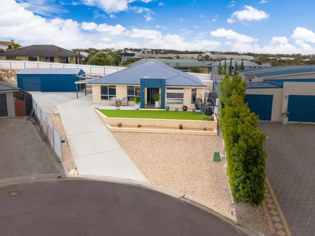 Port Lincoln 4બેડરૂમ Contemporary Comfort Meets Family-Friendly Living