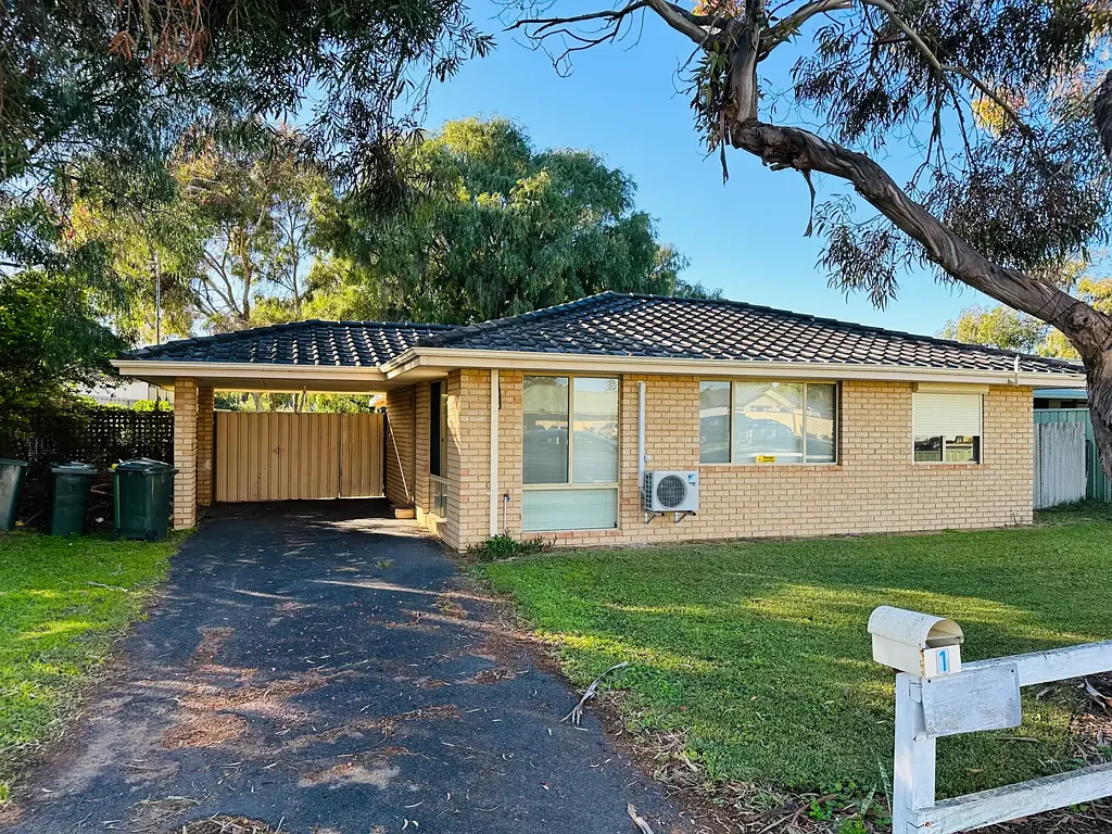 **APPLICATION APPROVED** Recently renovated & close to everything!