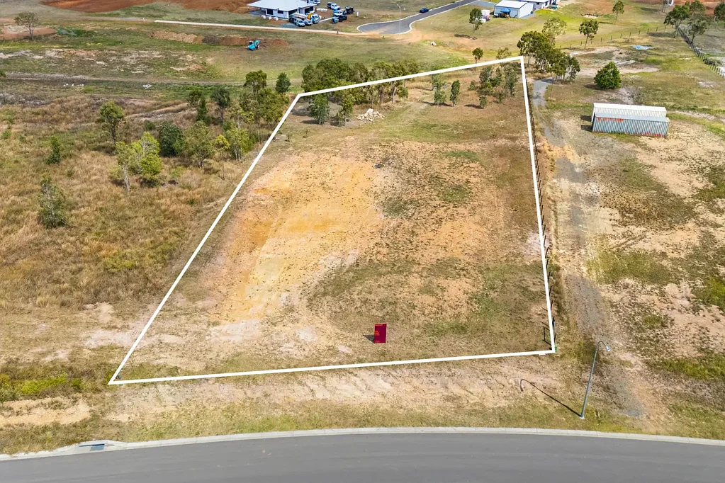 8 Wellington Court, Rockyview, QLD 4701