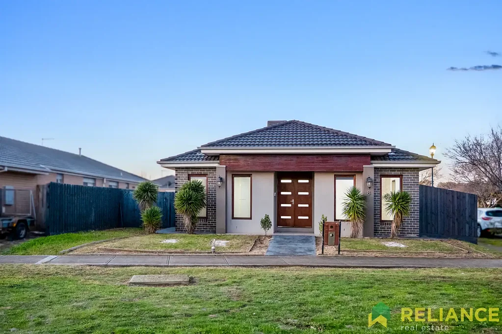 8 Jessie Place, Brookfield, VIC 3338