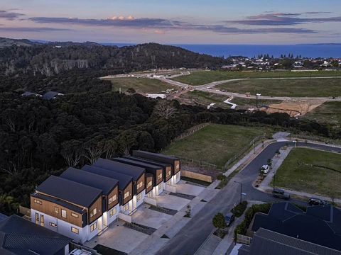 Orewa 3房  Your Perfect Coastal Retreat Awaits!