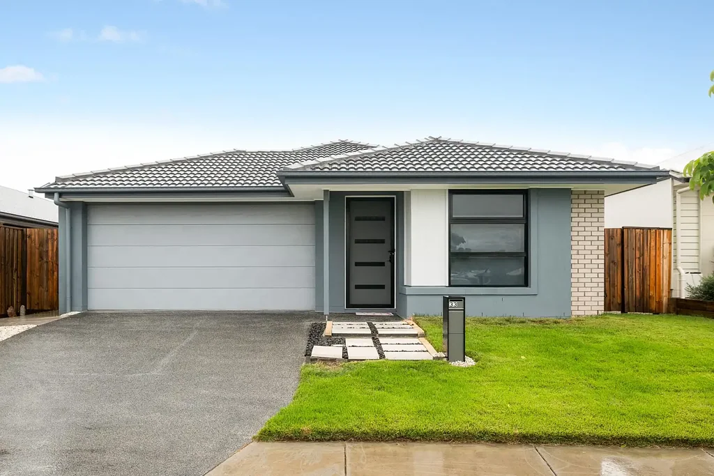 Greenbank 4Kwarto MORDEN FAMILY LIVING IN COVELLA