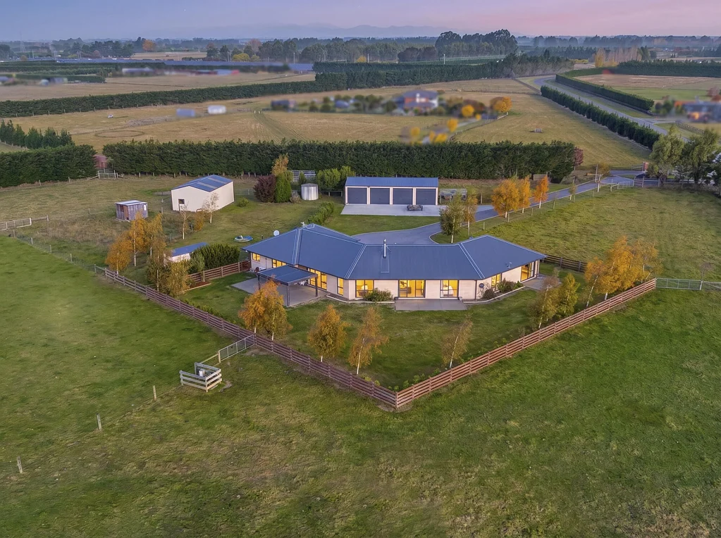Swannanoa 5બેડરૂમ Studio, Sheds & Style in Swannanoa