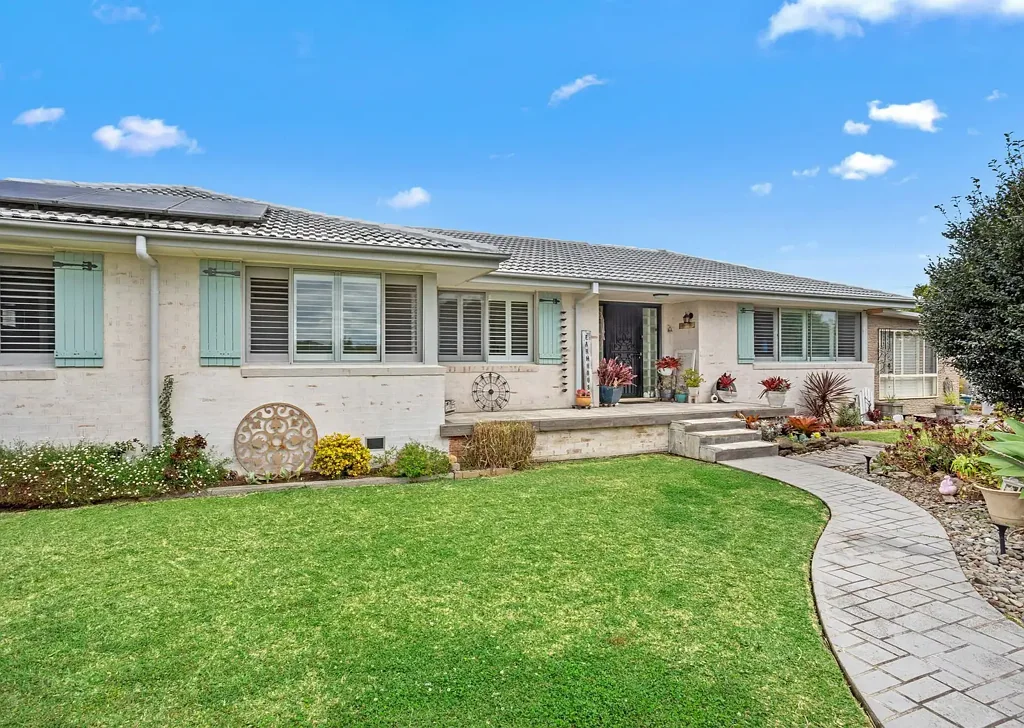 8 Albert Street, Cundletown, NSW 2430