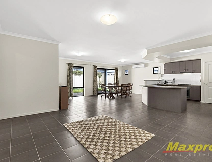 2/212 Corinthian Rd East, Riverton, South West Perth, 3 Schlafzimmer, 2 Badezimmer, House