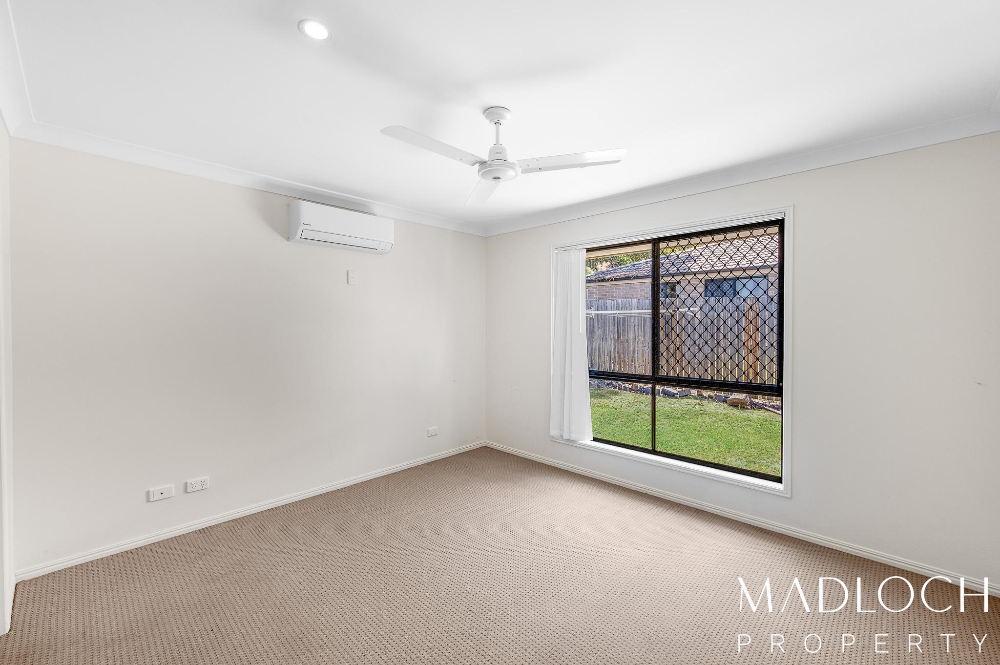 8 MELALEUCA PL, GLEN EDEN QLD 4680, 0 rūma, 0 rūma horoi, House