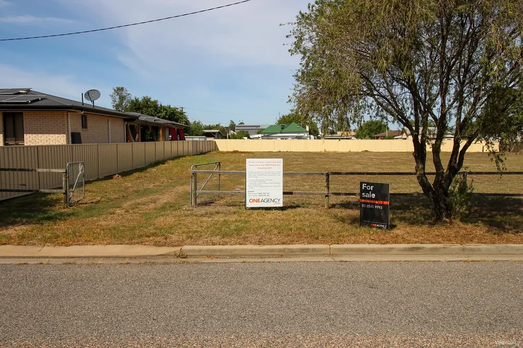 Scone Prime 1/4 Acre Level Land Just Steps from the CBD Prime For Development