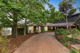 24 Strickland Drive, Wheelers Hill