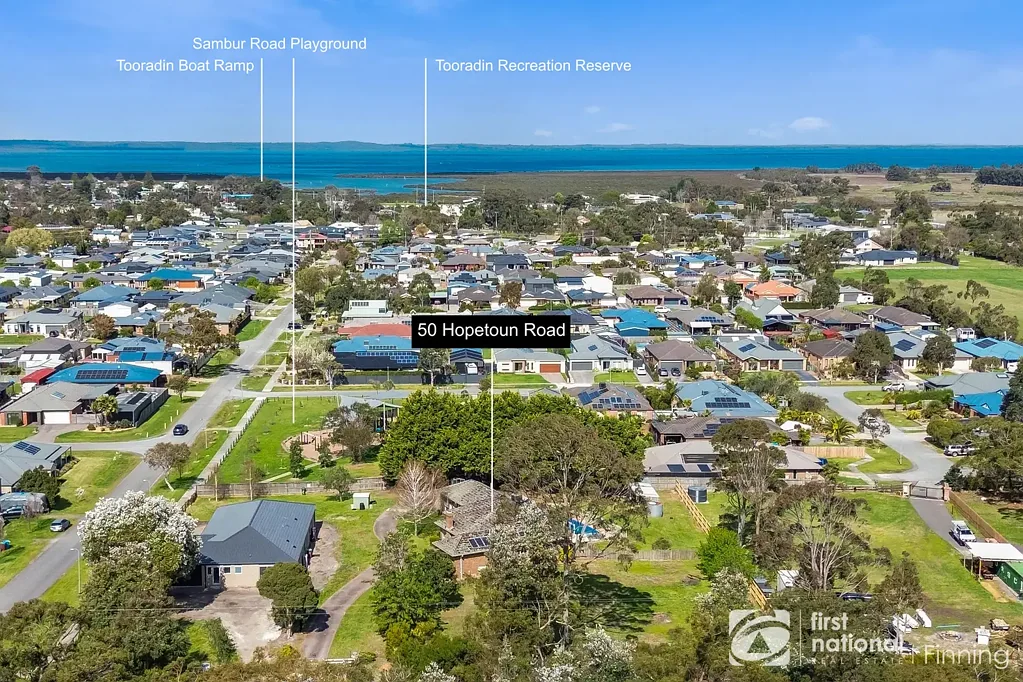 Tooradin 4બેડરૂમ FIRST TIME BEING OFFERED IN MORE THAN 30 YEARS!