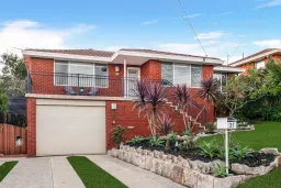 31 CALEDONIAN AVE, Winston Hills