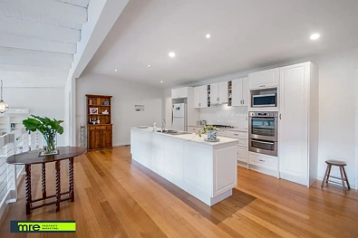 217 Olinda-Monbulk Road, Monbulk, VIC 3793, 4房, 3浴, 独立屋