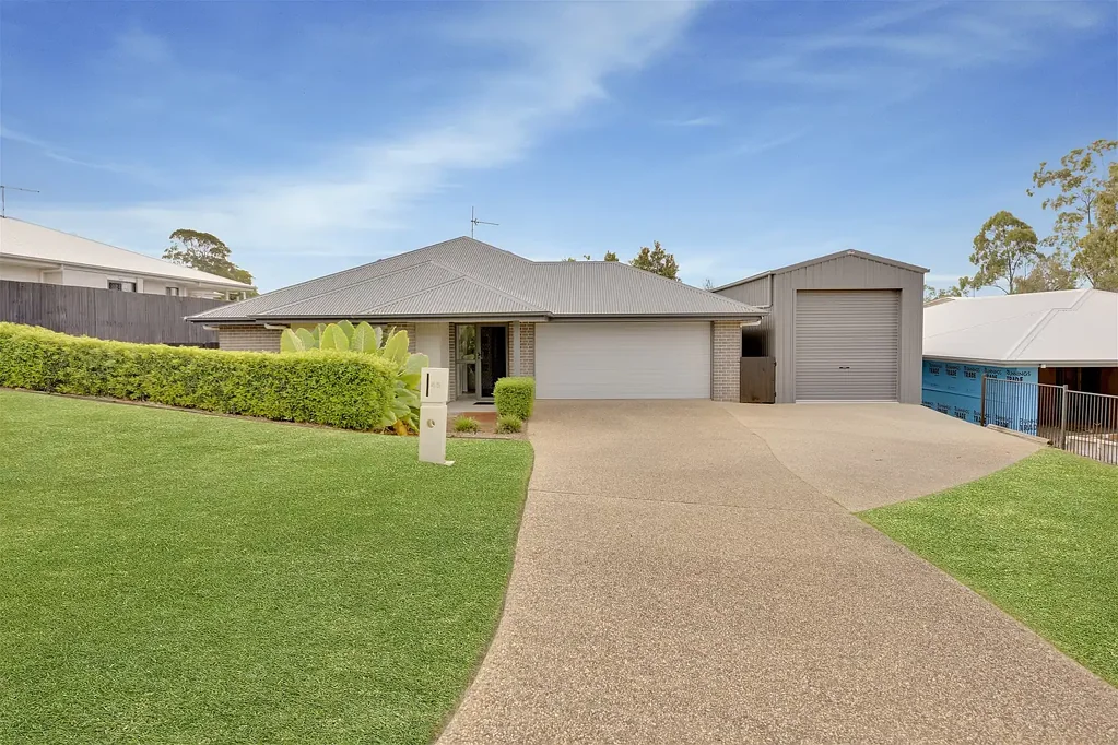 45 Fitzroy Avenue, Clinton, QLD 4680