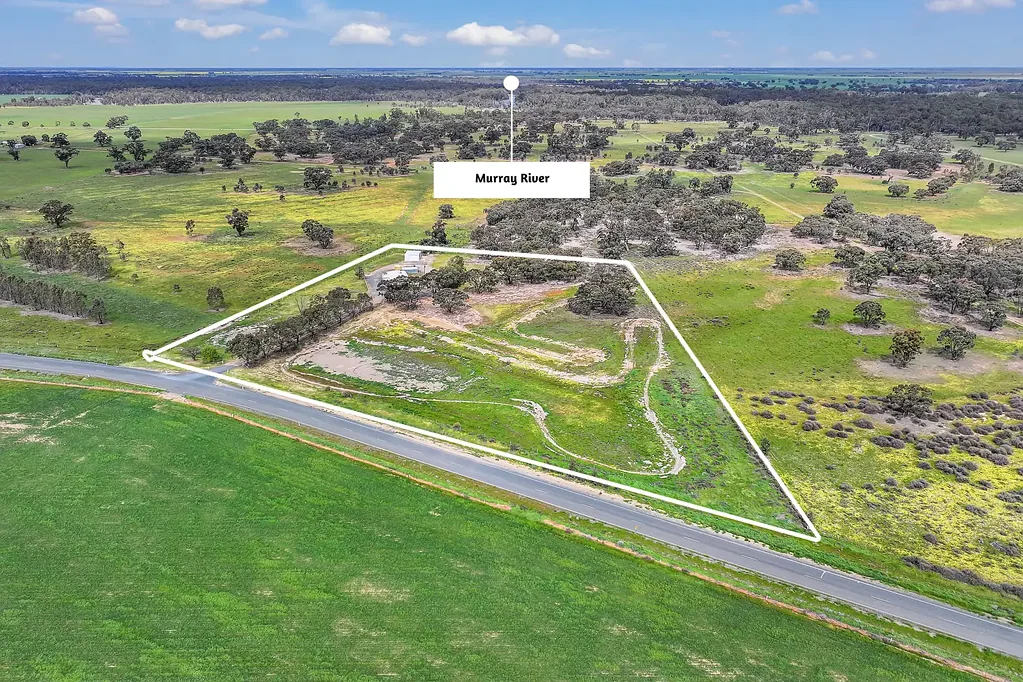 Moama Modern Country Lifestyle Property