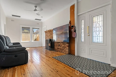 268 Lambert Street, West Bathurst, NSW 2795, 3 Bedrooms, 2 Bathrooms, House