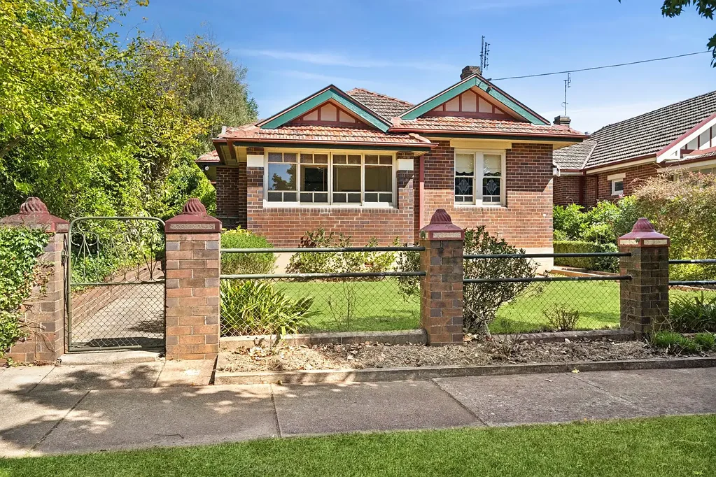 Crookwell 3Moenga Classic Comfort is Calling!