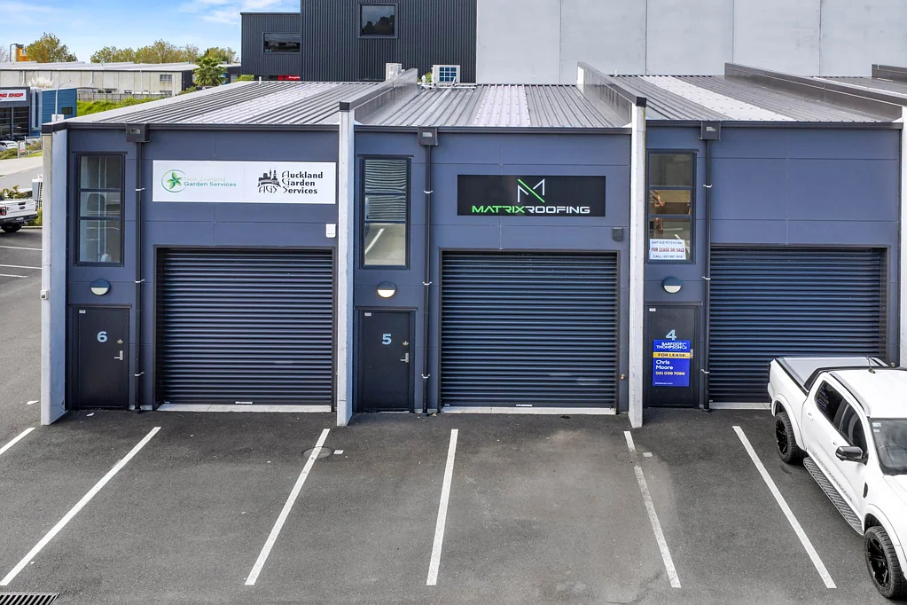 Silverdale MODERN TURNKEY INDUSTRIAL UNIT