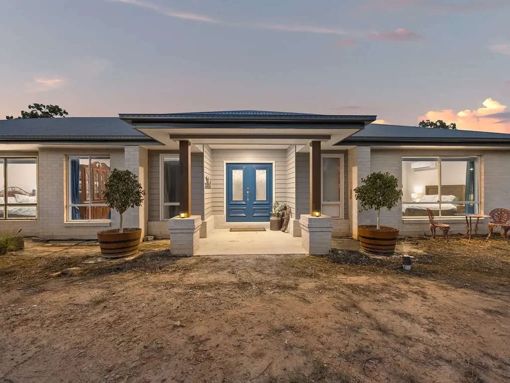 211-215 Bidyan Boulevard, New Beith, QLD 4124