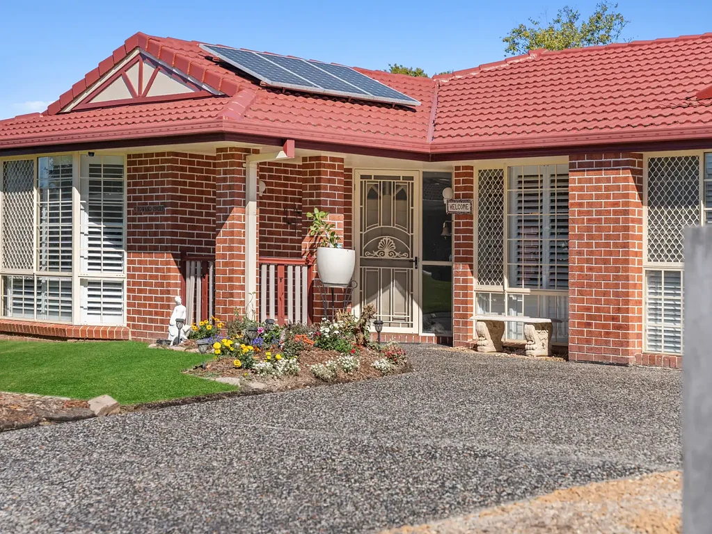 Arana Hills 5Kwarto Beautifully Renovated Family Sanctuary with Resort-Style Entertaining