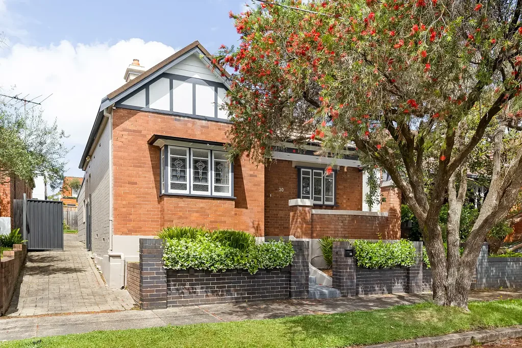 Dulwich Hill 4कमरा Grand Federation entertainer on 518.5sqm parcel