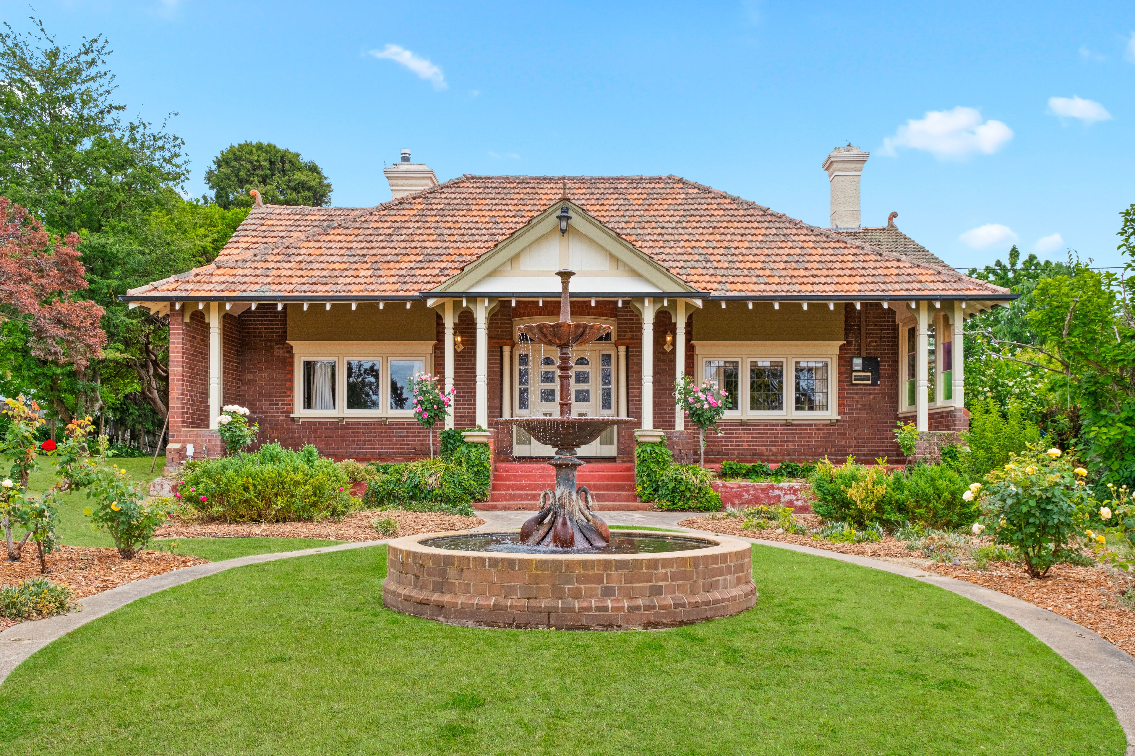 6 AUBURN ST, GOULBURN NSW 2580, 0 कमरे, 0 बाथरूम, House