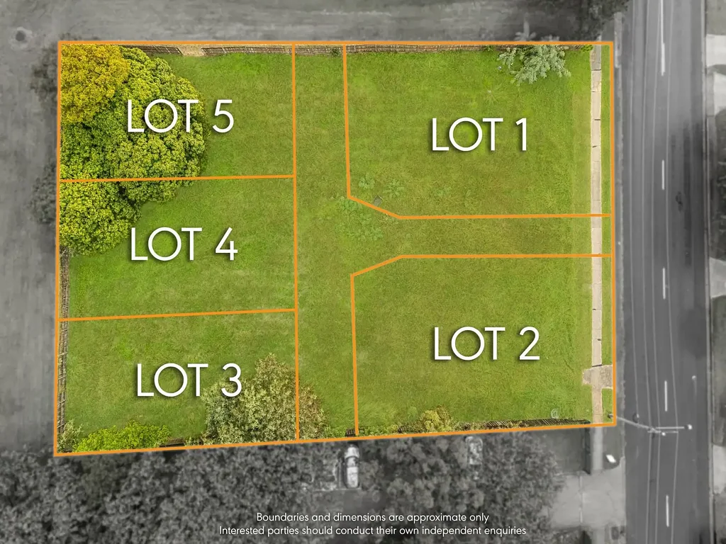 Bundamba Rare 2240m2 block high on the hill