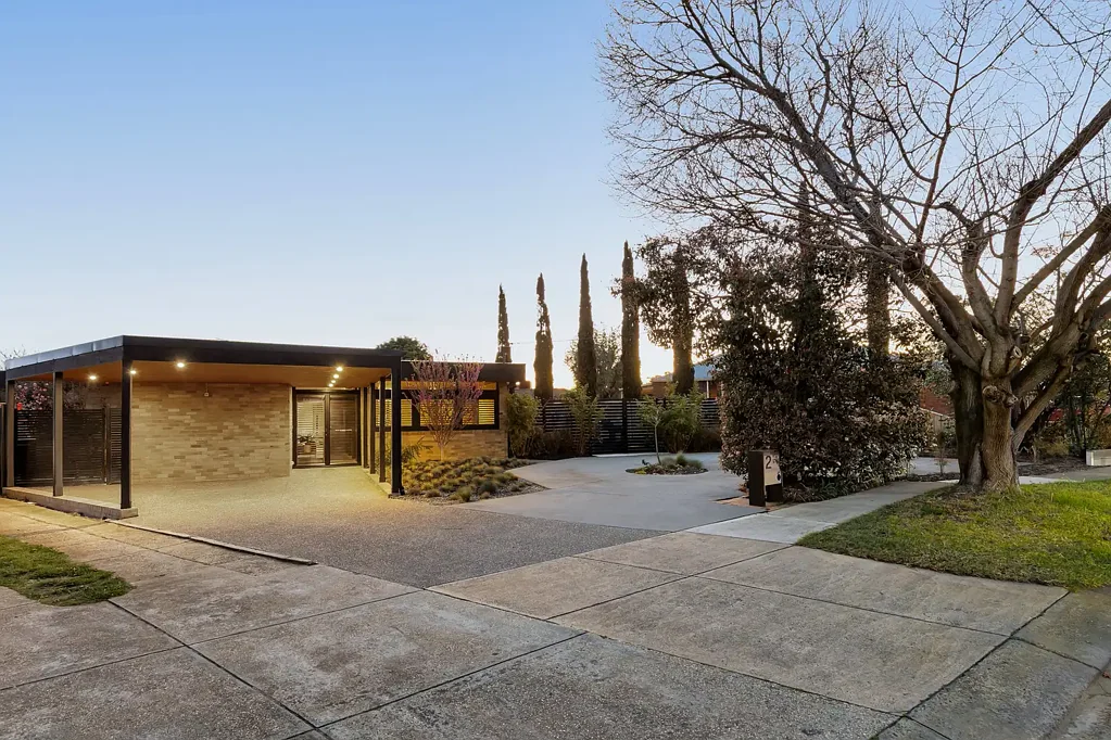 2 Wattle Avenue, Werribee, VIC 3030