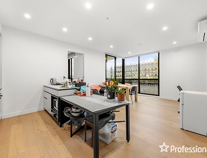 205/28 Foundation Boulevard, Burwood East, East Melbourne, 2 rūma, 2 rūma horoi, Apartment