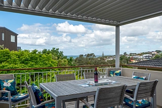 8 Kilduff Place, Mairangi Bay, North Shore City