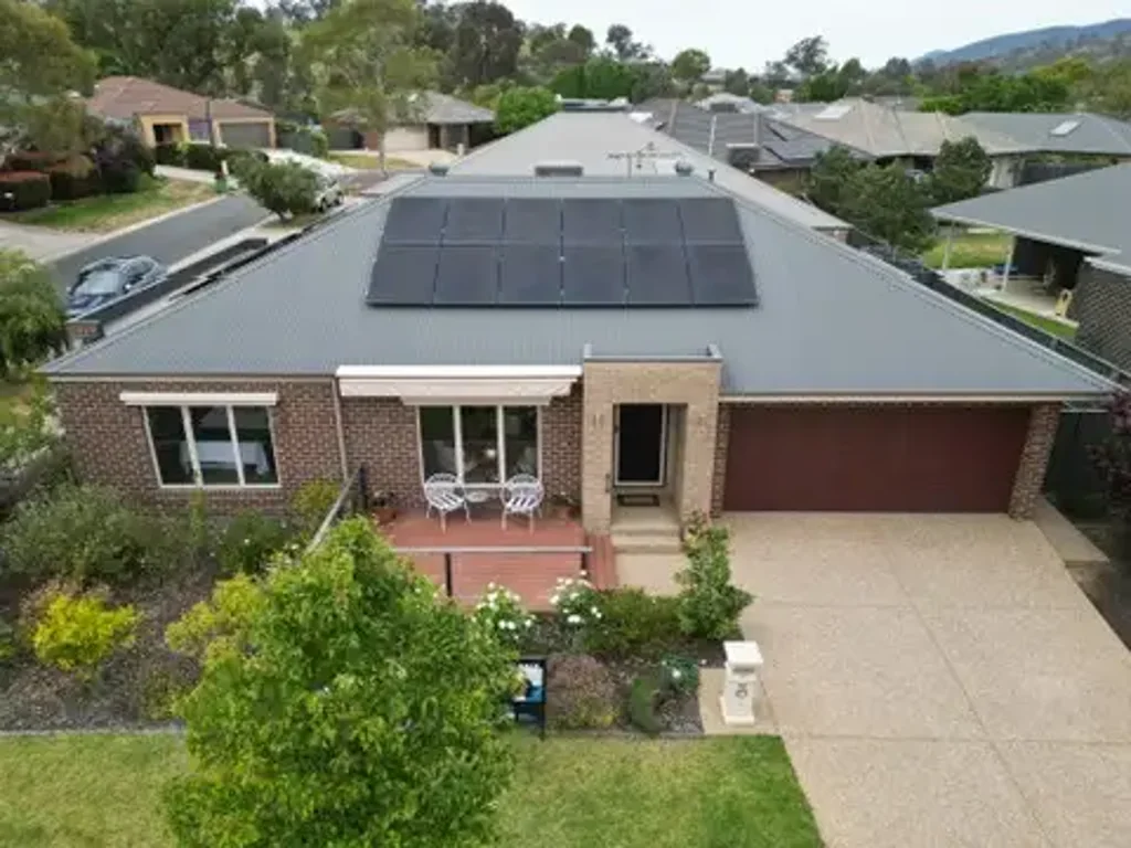 Wodonga 3房  Modern Charm in Prime Wodonga Location - 3 Bed, 2 Bath Home Ready for You!