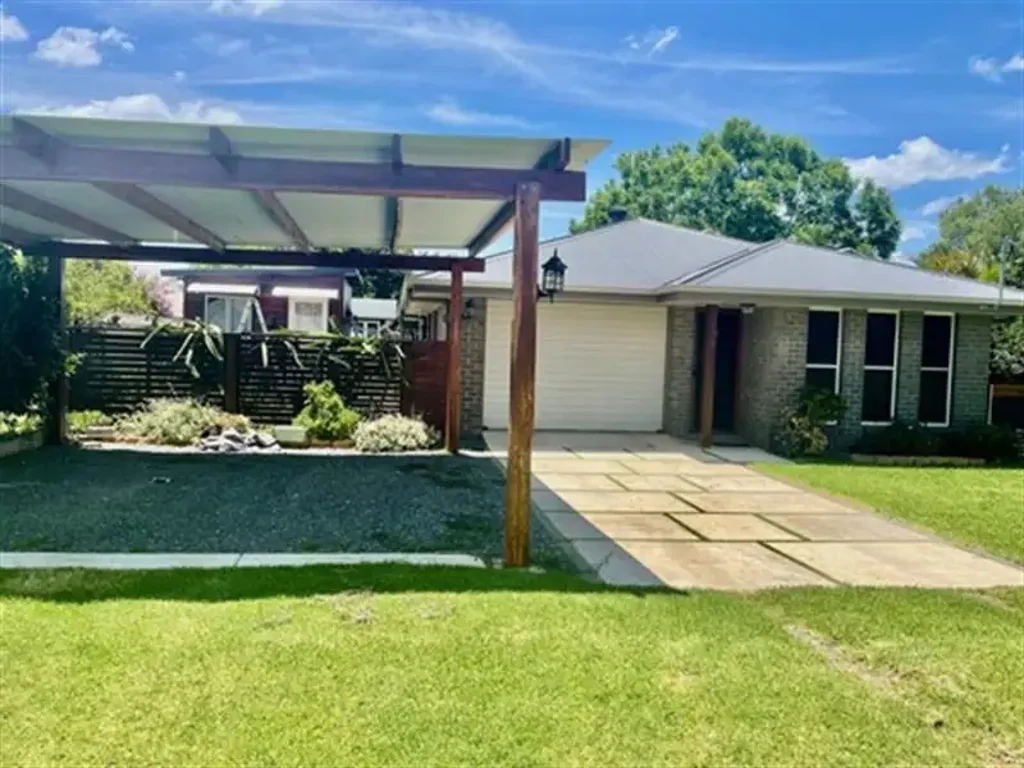 Kumbia 3ห้องนอน FIRST HOME OWNERS - INVESTORS $659,000