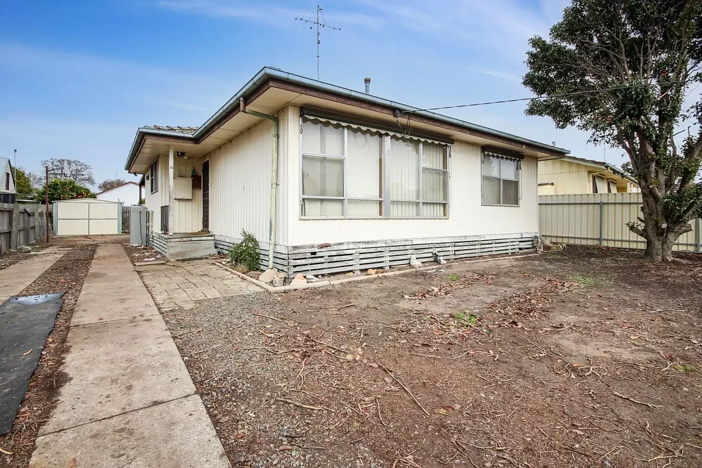 16 Jones Street, Horsham, VIC 3400