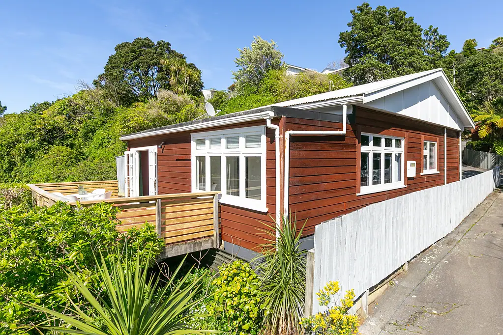 Mornington 3房  Cottage Charm with City Fringe Views
