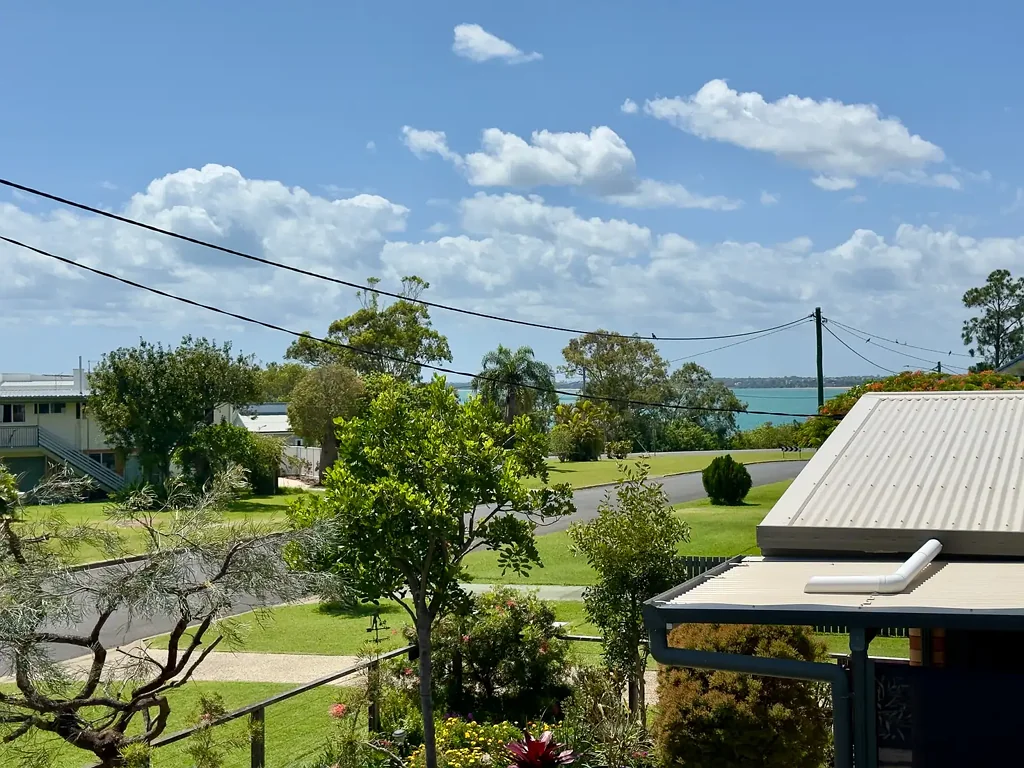 25 Flinders Street, Point Vernon, QLD 4655