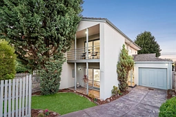 27A Churchill Street, Doncaster East