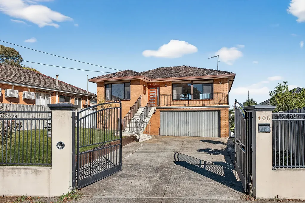 Mitcham 4ਬੈੱਡਰੂਮ A Beautifully-Renovated Home with Multi-Generational Possibilities