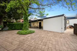 14 Brae Road, St Georges