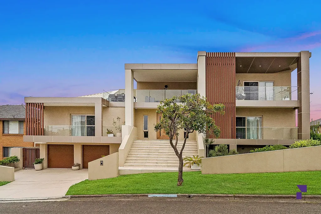 Georges Hall 5 Bedroom Meticulously crafted sanctuary reveals flawless family living/entertaining with inground pool