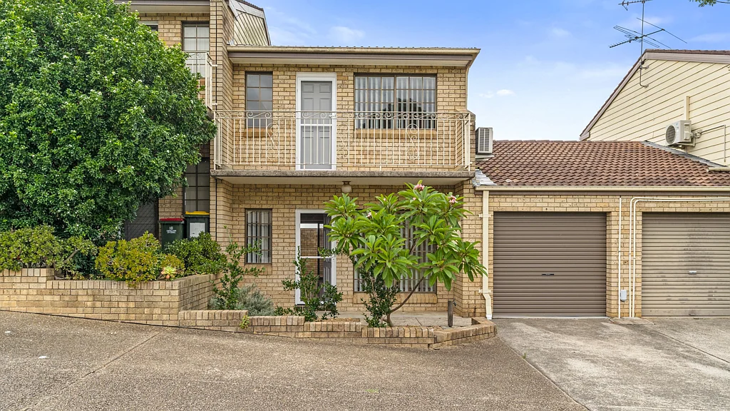 19/17 Lagonda Drive, Ingleburn, NSW 2565