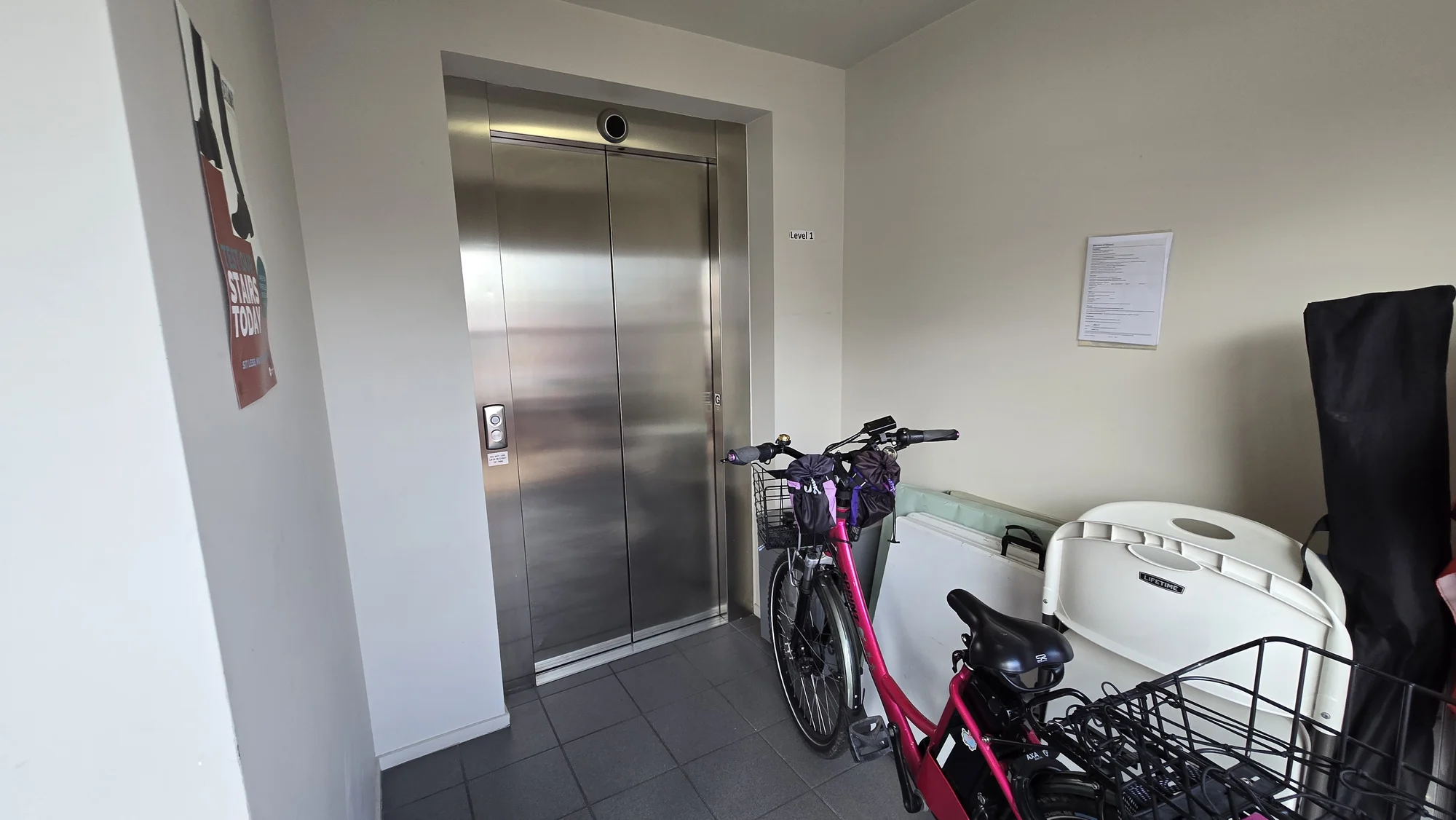Address Withheld, Burnside, Christchurch, 0 rūma, 0 rūma horoi, Office Premises