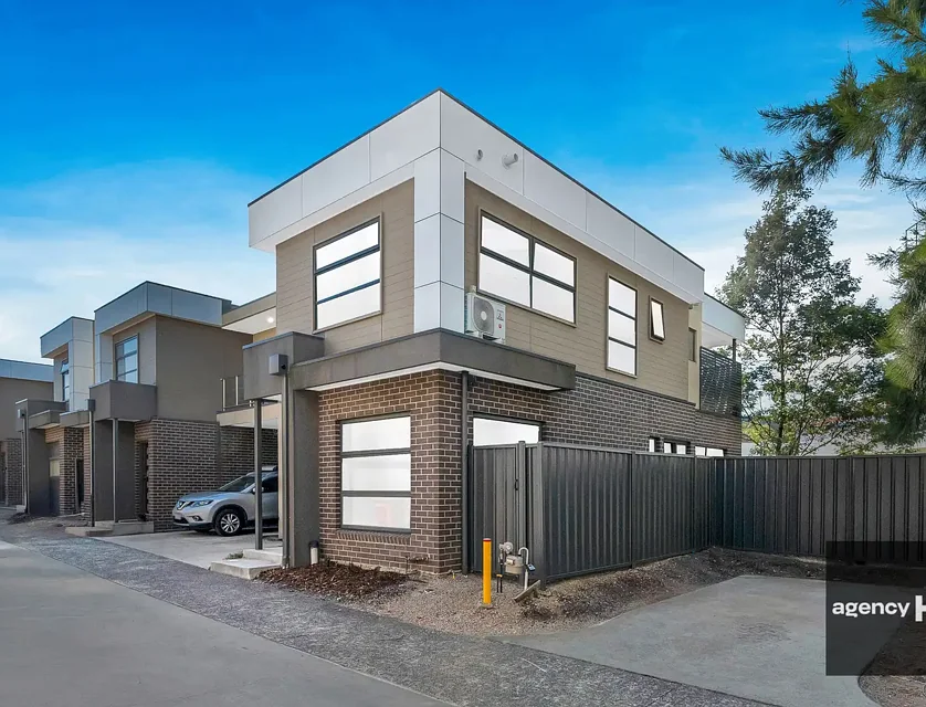 35/8 The Crossing, Caroline Springs, Western Melbourne, 3房, 2浴, Townhouse