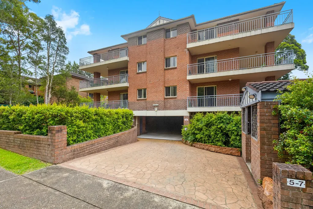 9/5-7 May Street, Hornsby, NSW 2077