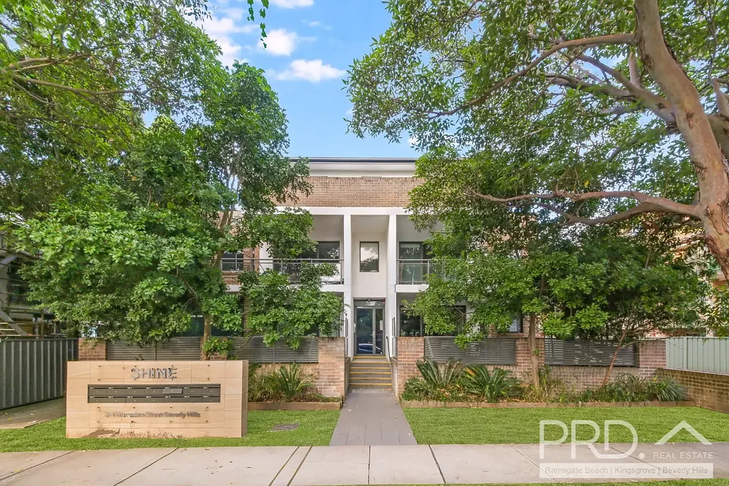 Beverly Hills 2ਬੈੱਡਰੂਮ SPACIOUS COURTYARD UNIT IN PRIME BEVERLY HILLS LOCATION