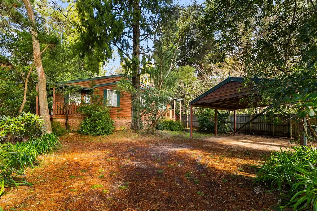 1 & 2/181 Govetts Leap Road, Blackheath, NSW 2785