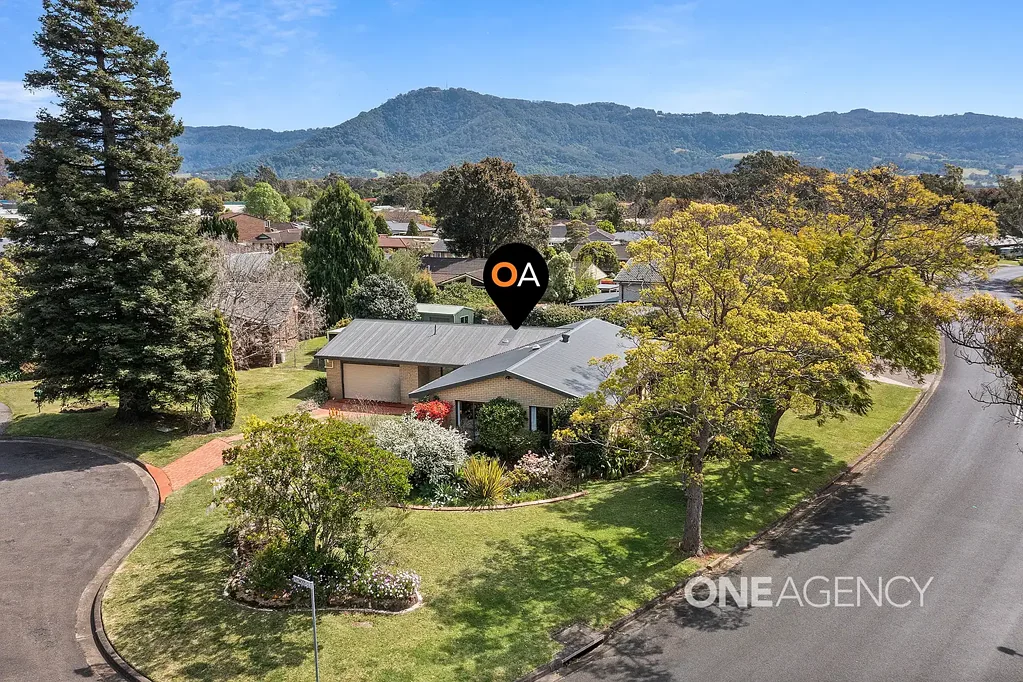 21 Jasmine Drive, Bomaderry, NSW 2541