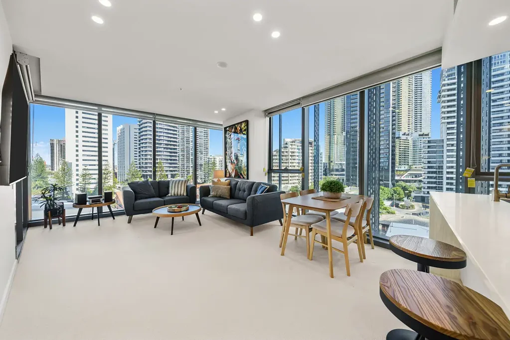 606/12 Philip Avenue, Broadbeach, QLD 4218